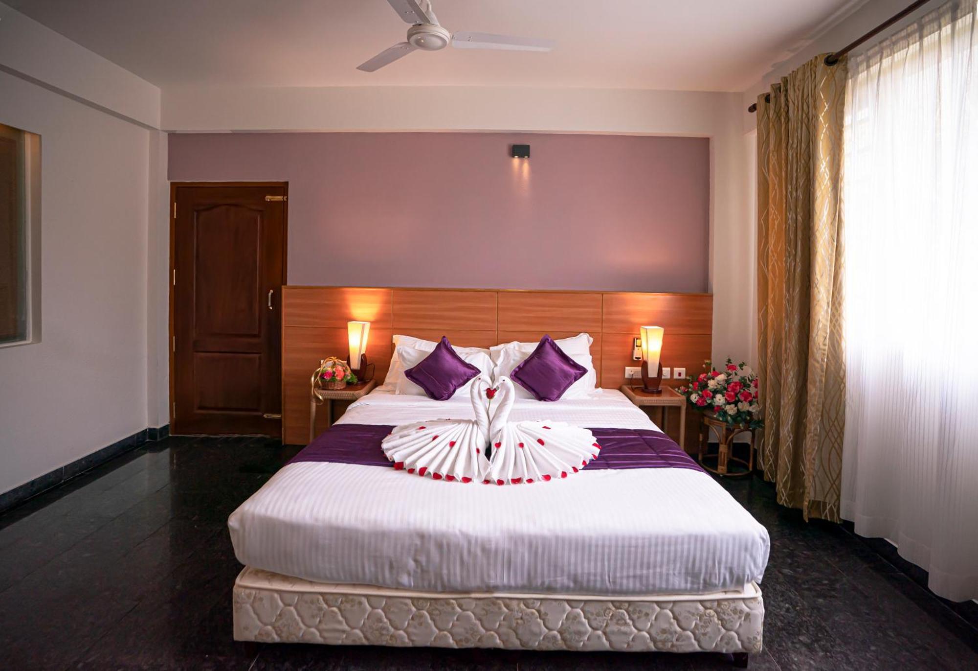 Peppervine Hotel Thekkady Ruang foto