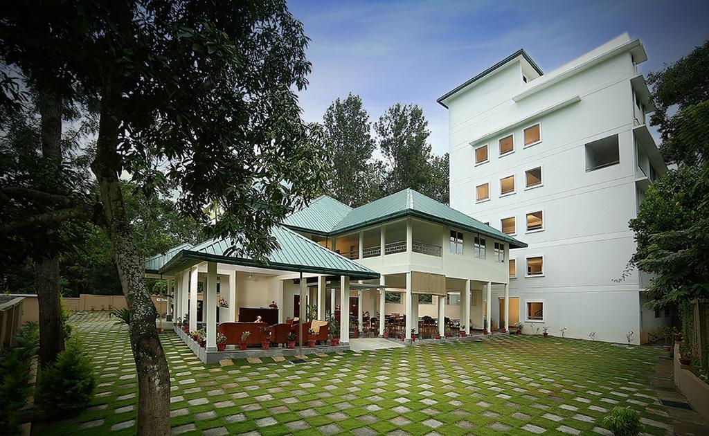 Peppervine Hotel Thekkady Bagian luar foto