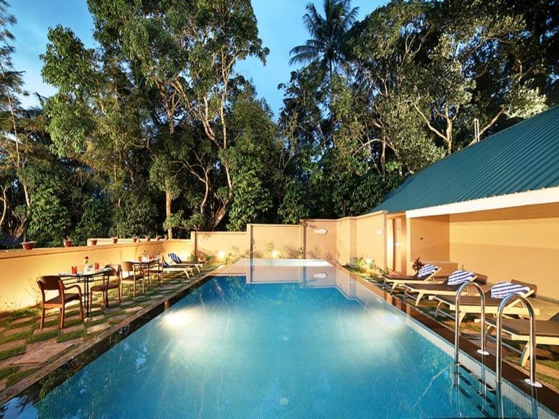 Peppervine Hotel Thekkady Bagian luar foto
